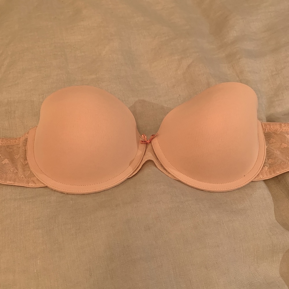 BCBGeneration bra 32B beige strapless bra